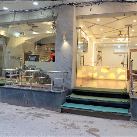 Hotel Klick International At "5 Min Walking " From New Delhi Railway Station Nova Deli Exterior foto