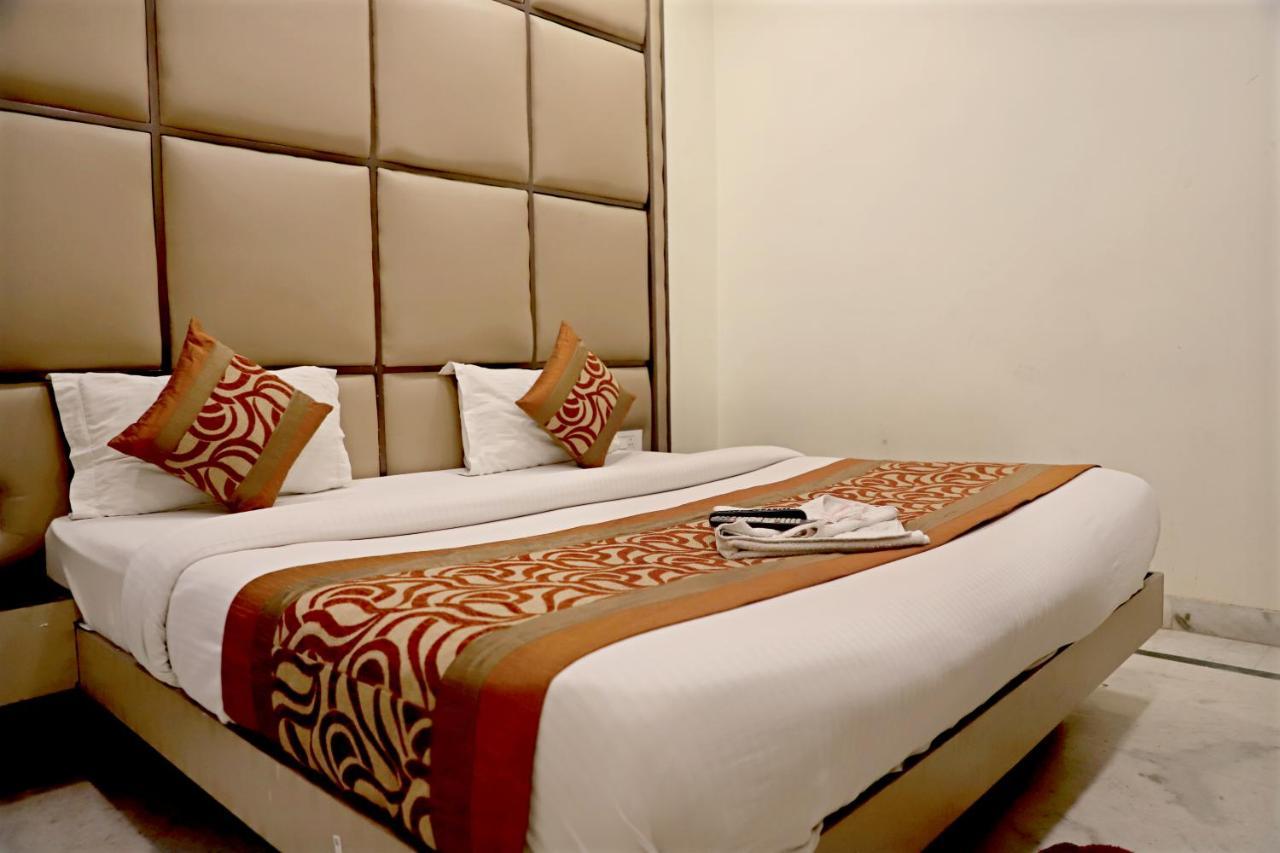 Hotel Klick International At "5 Min Walking " From New Delhi Railway Station Nova Deli Exterior foto