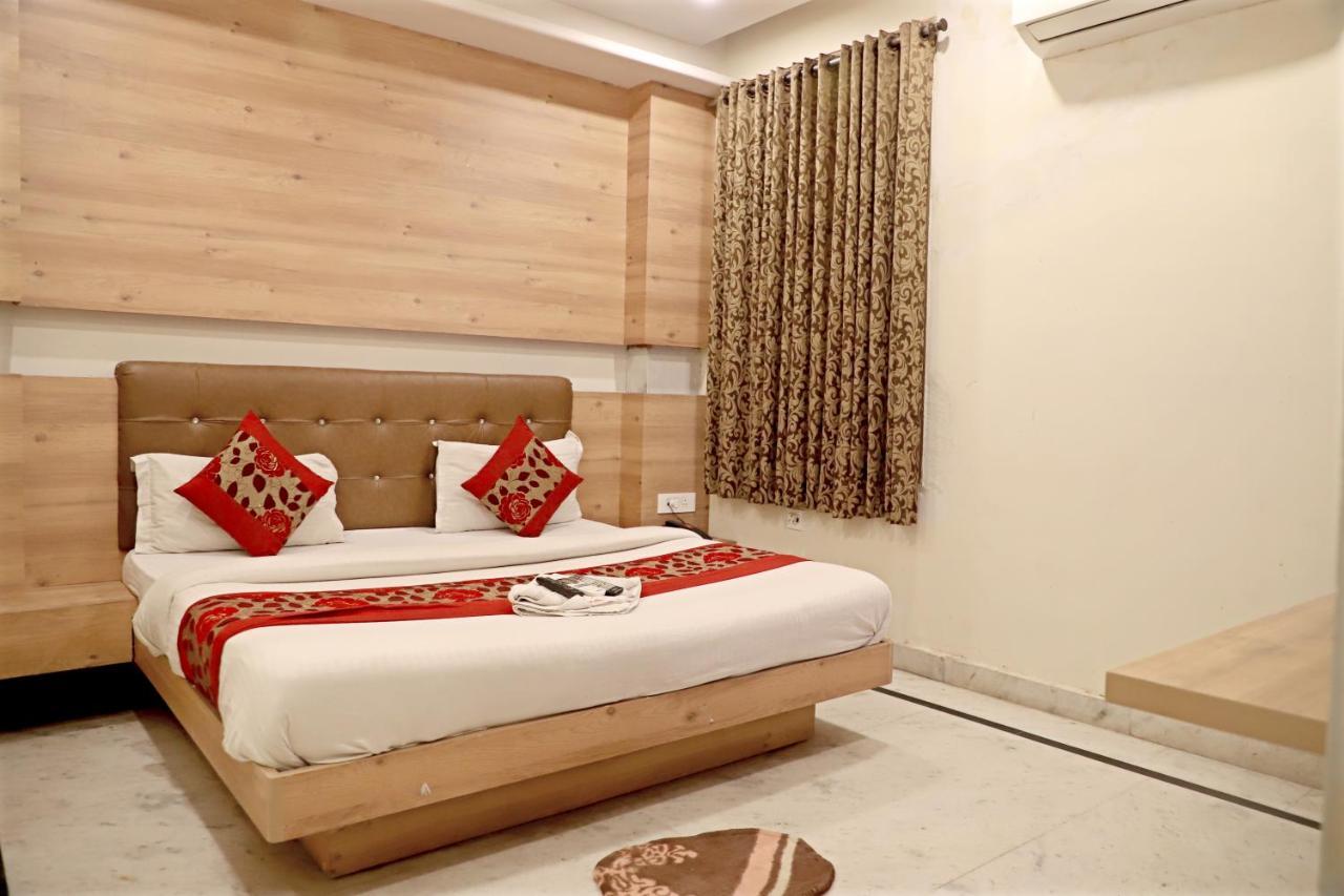 Hotel Klick International At "5 Min Walking " From New Delhi Railway Station Nova Deli Exterior foto
