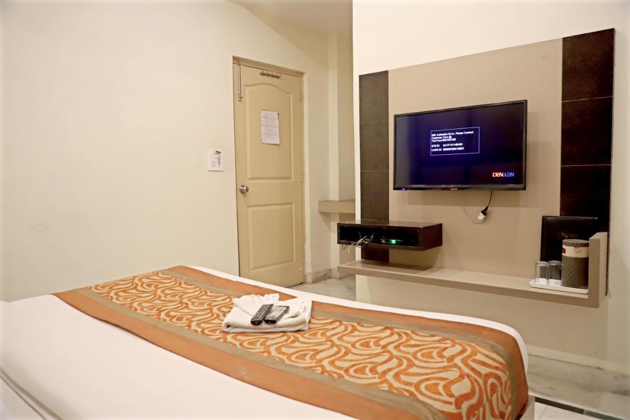 Hotel Klick International At "5 Min Walking " From New Delhi Railway Station Nova Deli Exterior foto