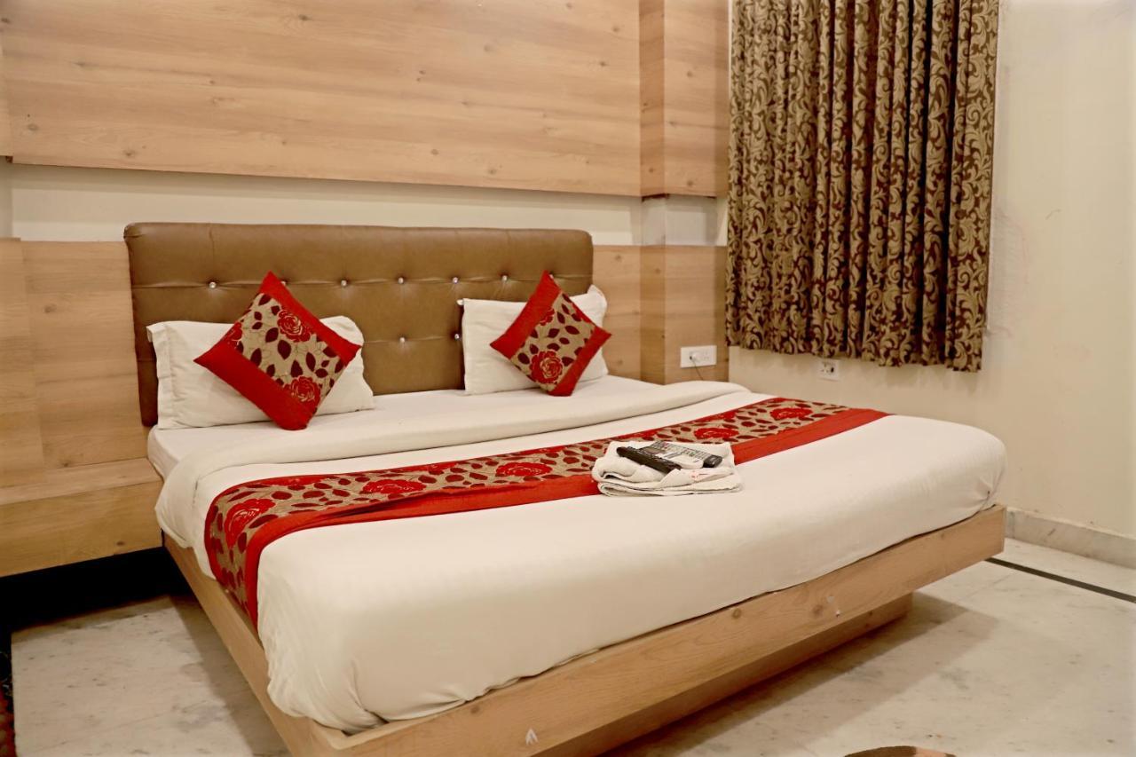 Hotel Klick International At "5 Min Walking " From New Delhi Railway Station Nova Deli Exterior foto