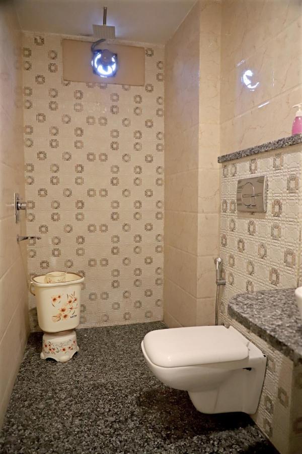 Hotel Klick International At "5 Min Walking " From New Delhi Railway Station Nova Deli Exterior foto