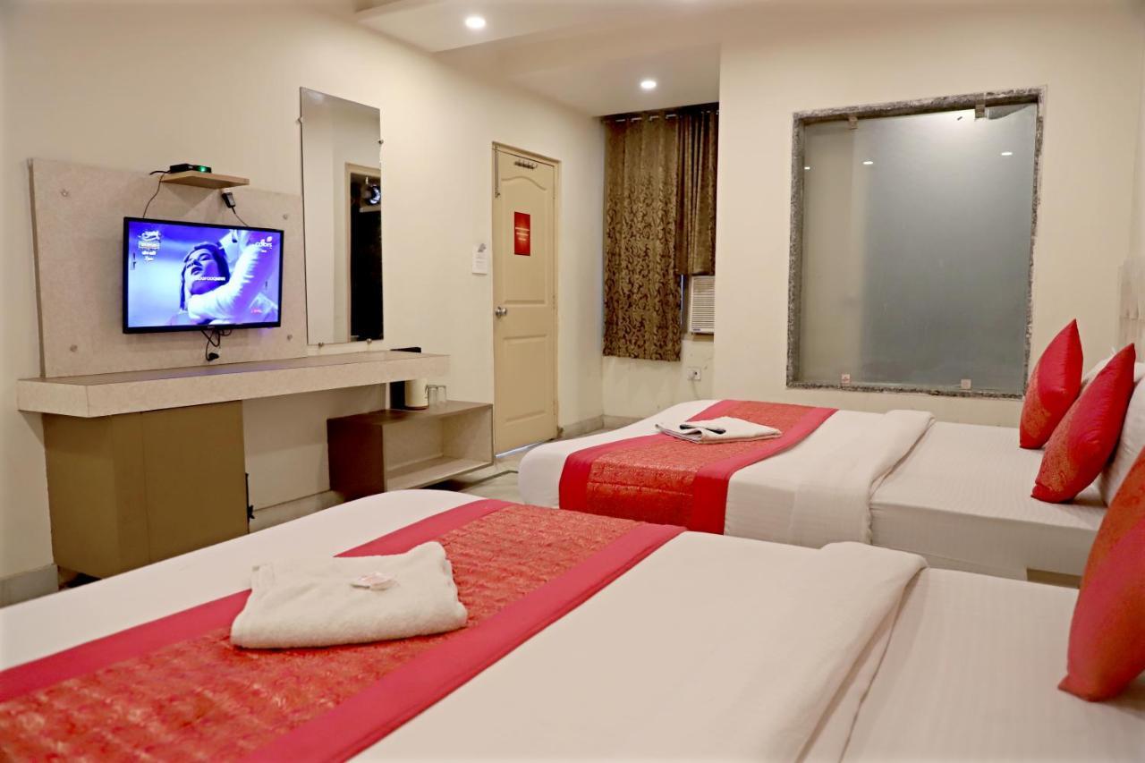 Hotel Klick International At "5 Min Walking " From New Delhi Railway Station Nova Deli Exterior foto